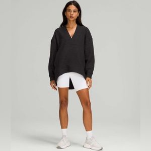Lululemon Black sweatshirt